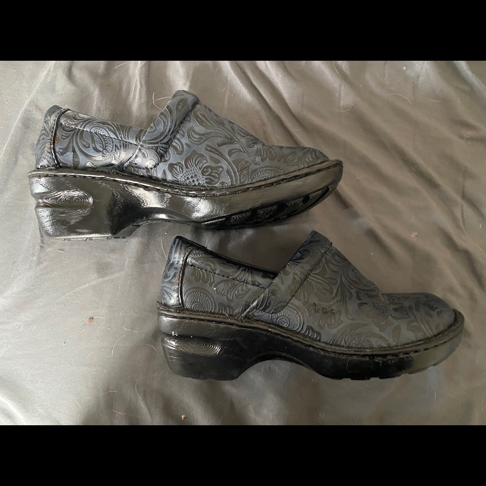 B.o.c. Floral Platform Clogs